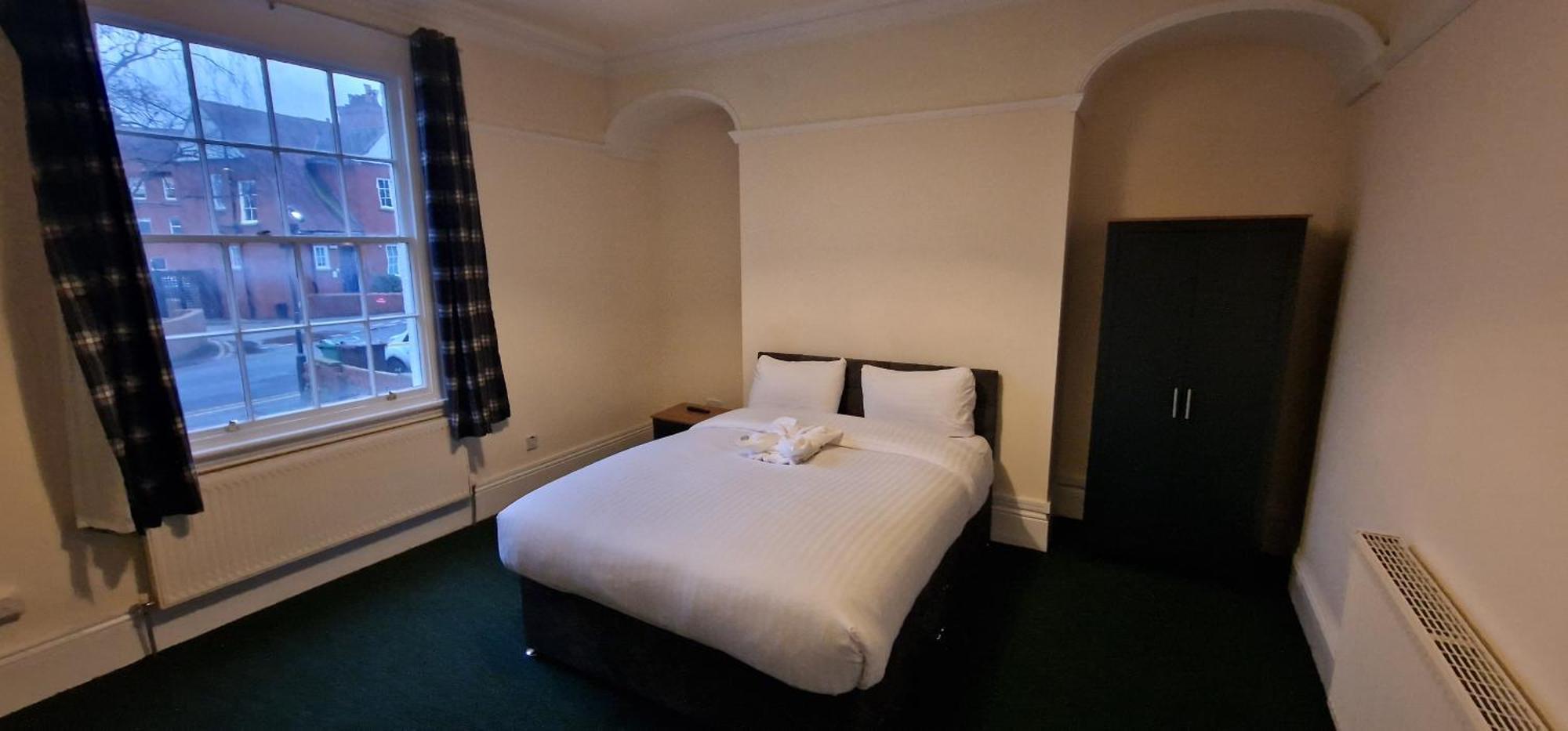 Self Check In Rooms Central ウェイクフィールド エクステリア 写真